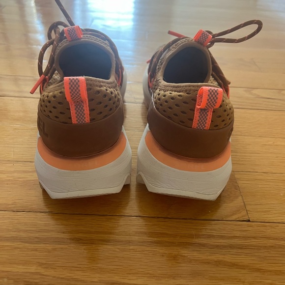 Sorel Mesh Athletic Sneakers with Coral Accents - Picture 3 of 5